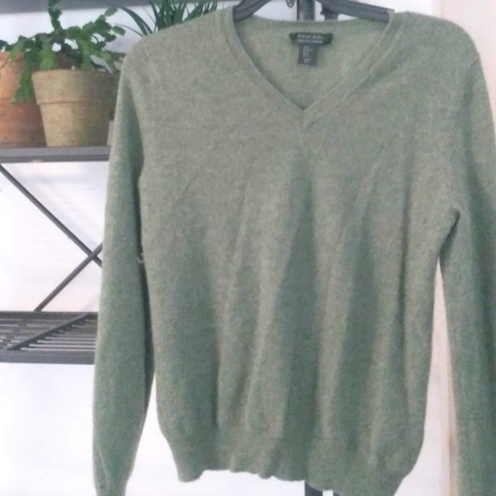 100% Cashmere Olive Green Sweater XL